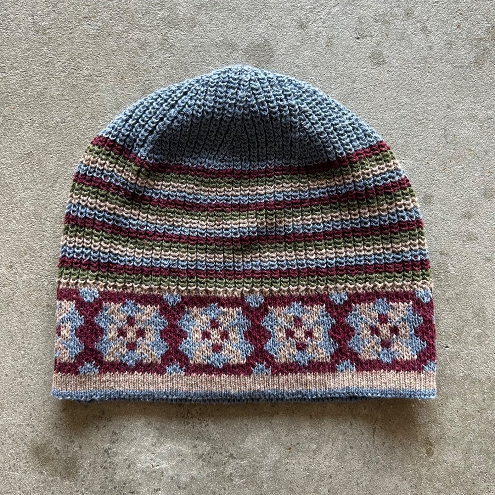 Vintage Fair Isle Knit Beanie Hat Cap One Size Blue Maroon Striped Geometric